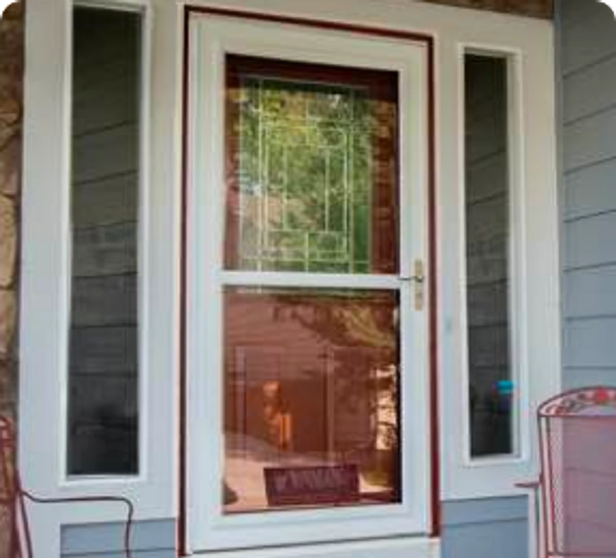 Photo of storm door
