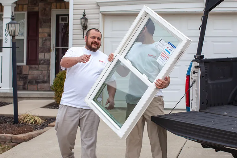 Champion installer putting in new window