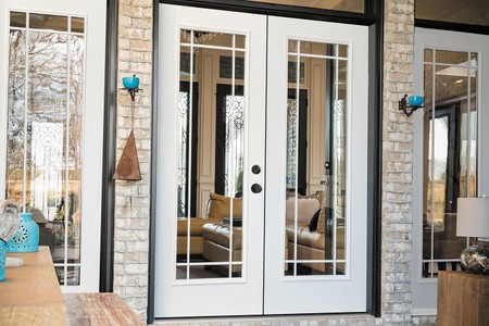 Full Lite French Door; Clear Glass; 'Classic White' Finish