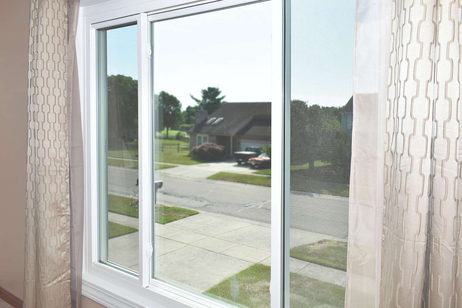 Tips for Cleaning Window & Patio Door Glass