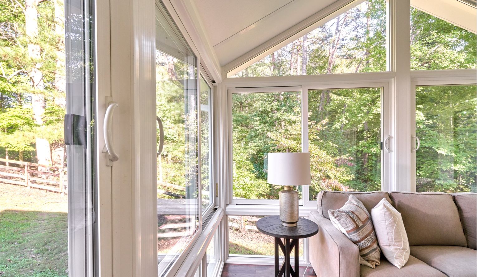 Sunroom Windows | Champion Sunrooms Provide Superior Transparency